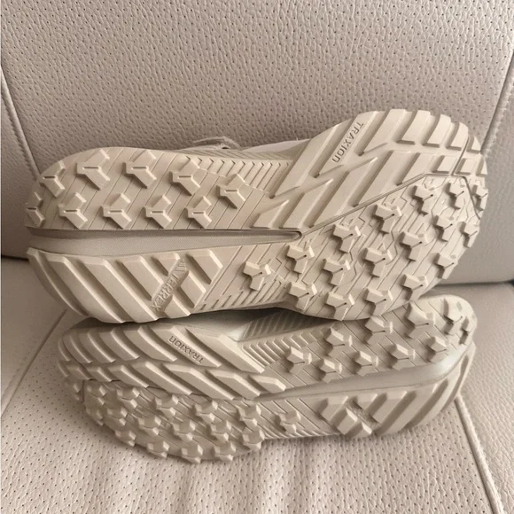 Adidas Terrex sandals unisex size men 8 women 9